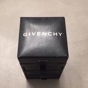 Givenchy make up box